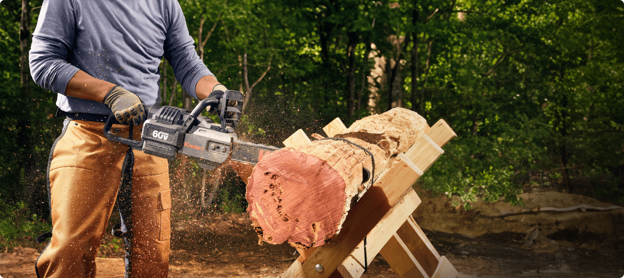 Professional-grade 60 V chainsaw | Kress